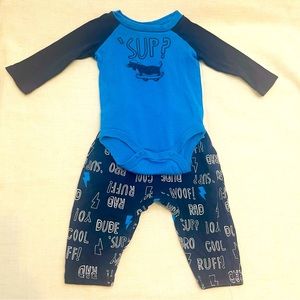 Baby boy Onesie and Pants set SIZE 3 months preloved 💕